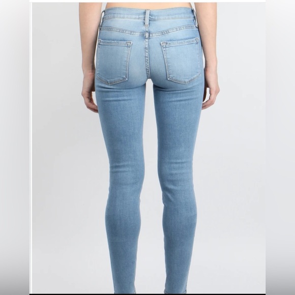 LE SKINNY DE JEANNE Skinny in Light Blue - Picture 3 of 5